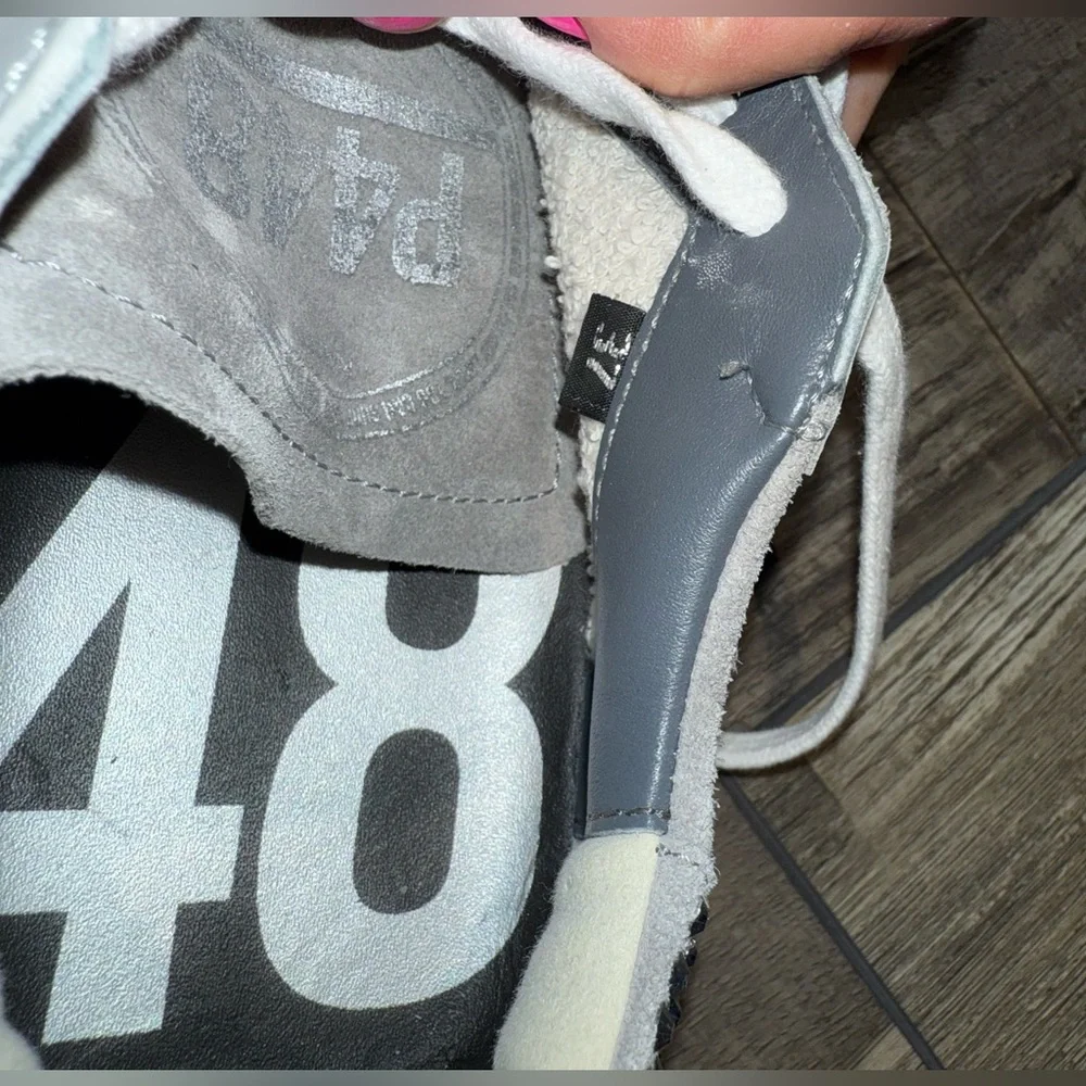 P448 Women’s Low Tops Size 7 (37) EUC - Picture 7 of 7